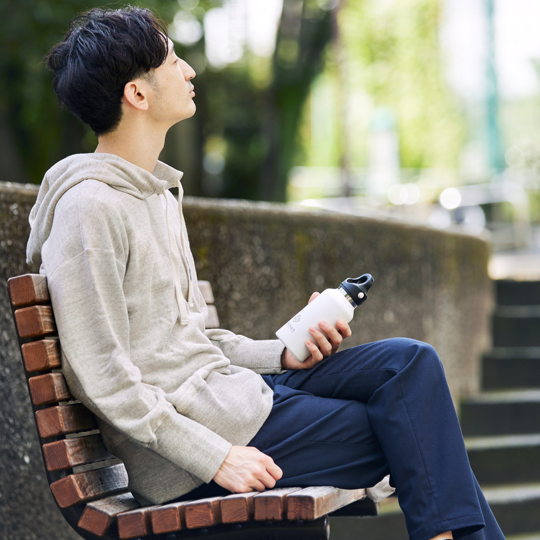 冬のウォーキングが楽しくなる服装として、取り入れたいアイテム
