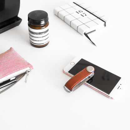 スリムにコンパクトに鍵を収納するキーケース｜Orbitkey