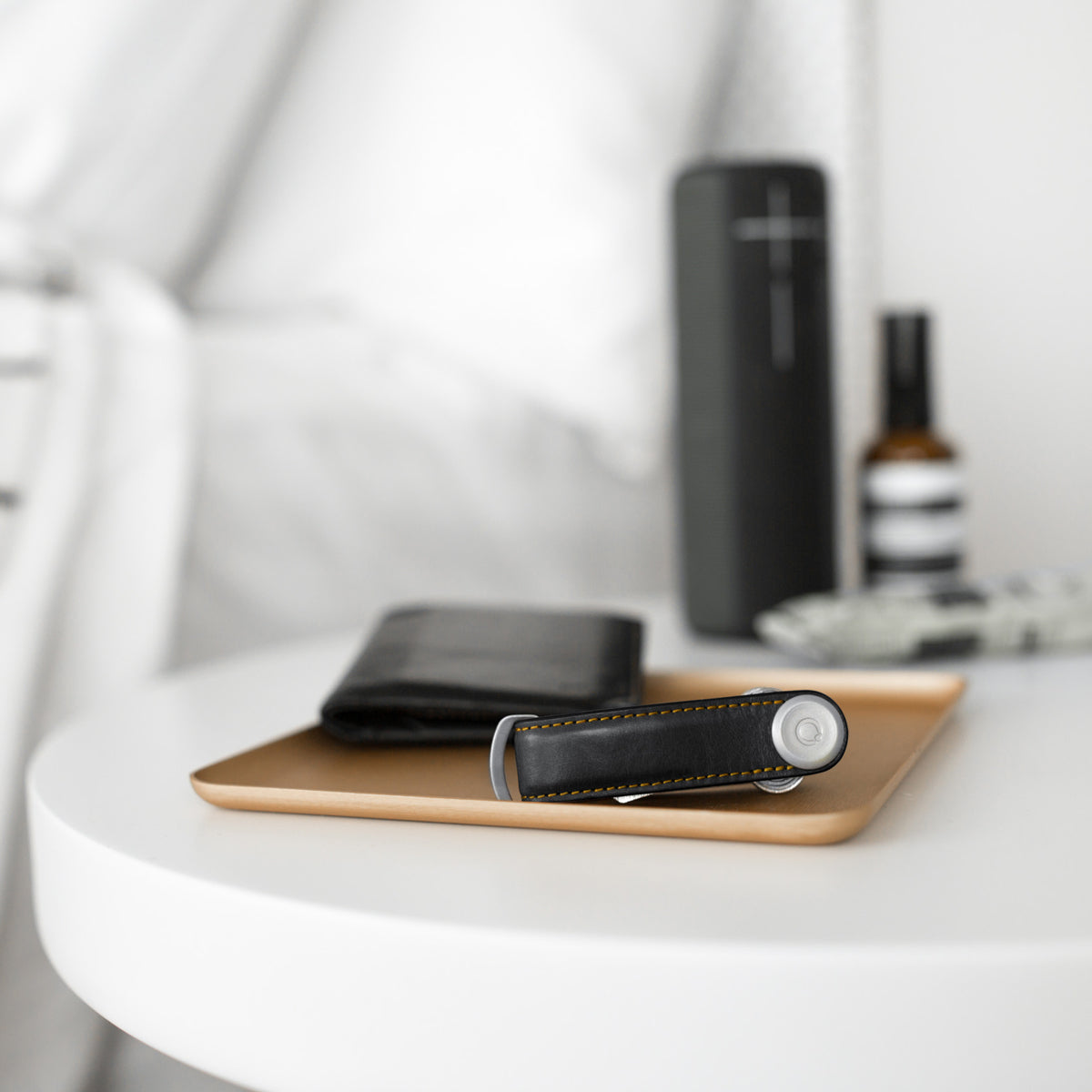 スリムにコンパクトに鍵を収納するキーケース｜Orbitkey