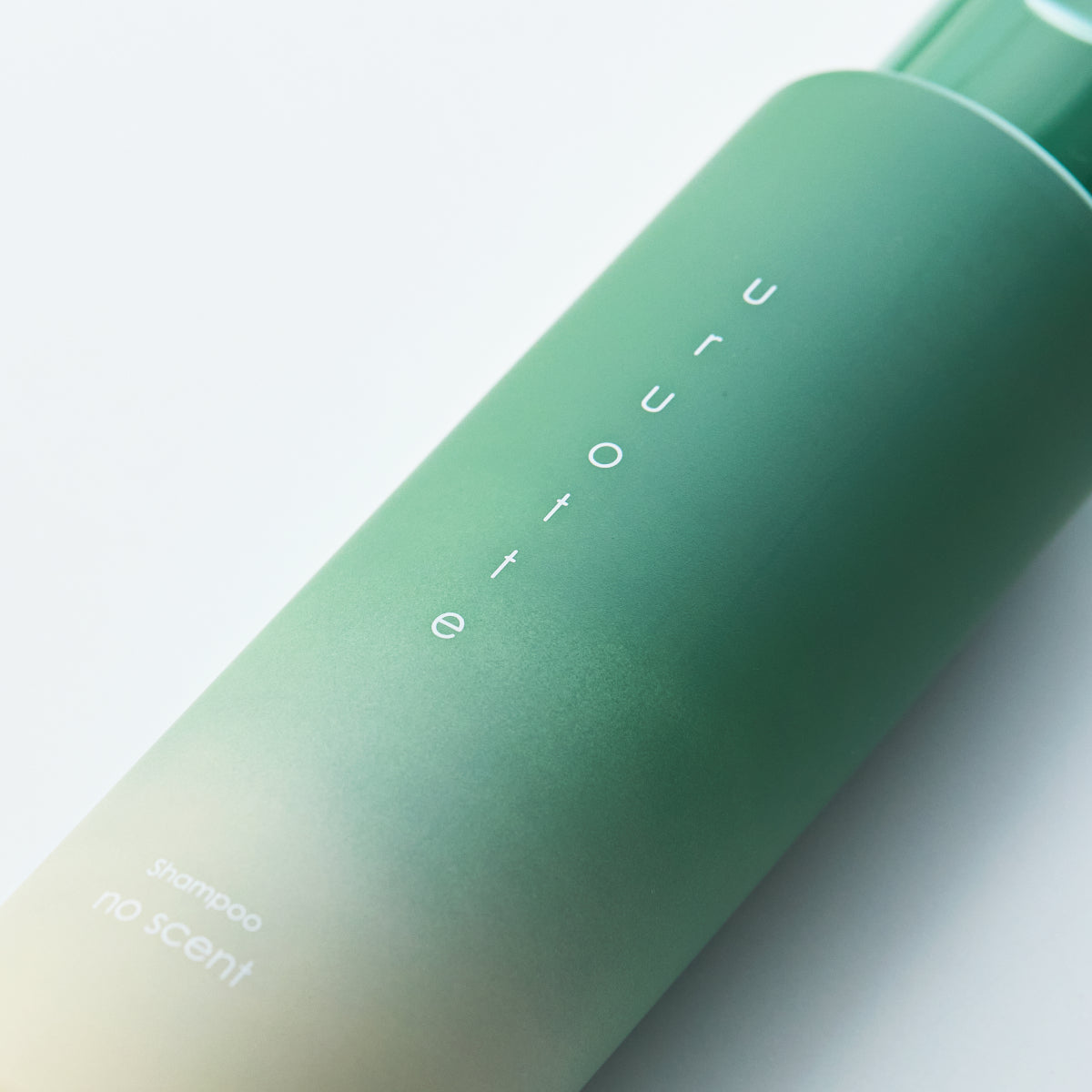 uruotte ナチュラルシャンプー無香料（250ml）