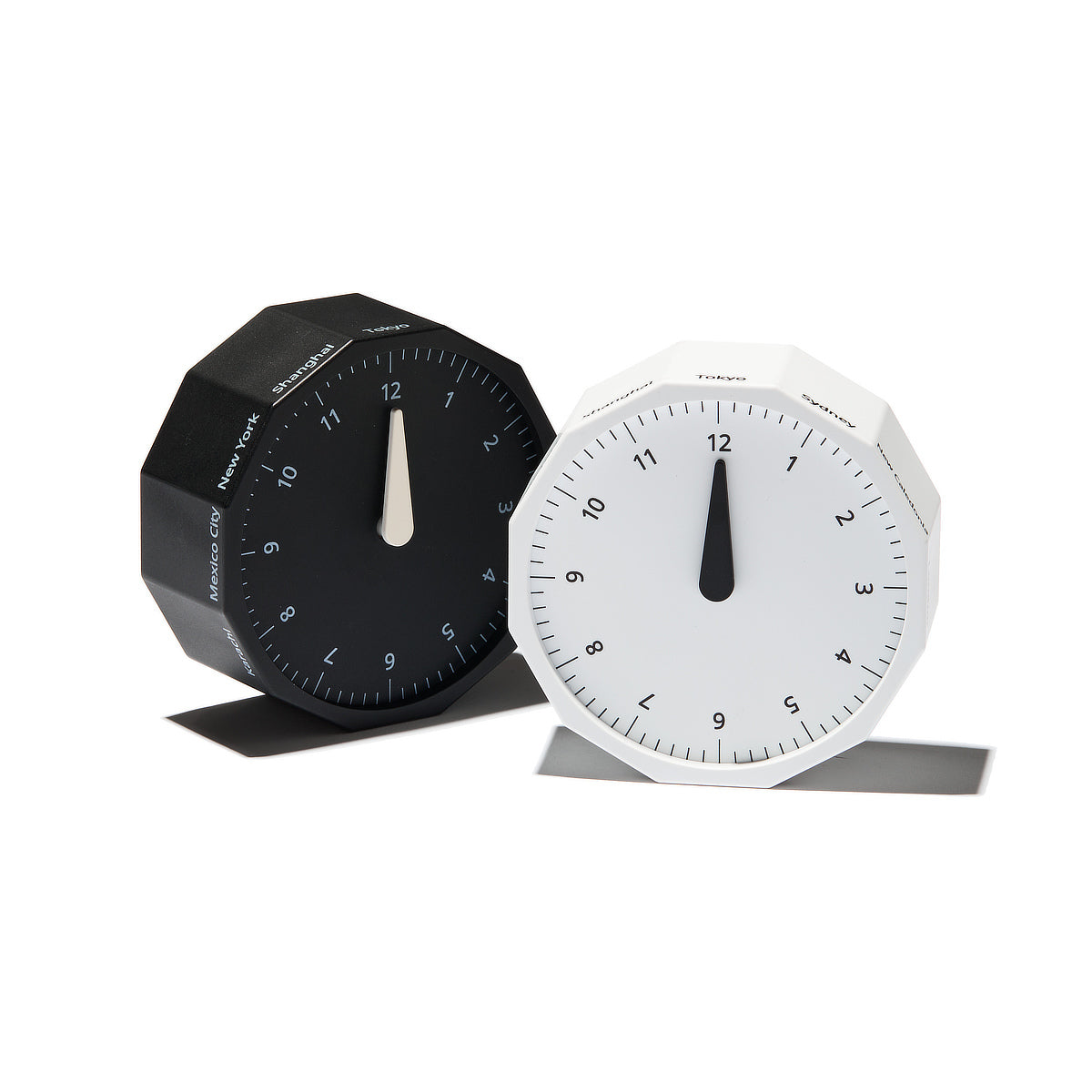 世界の都市の時刻を表示する12角形アナログ時計｜World Clock