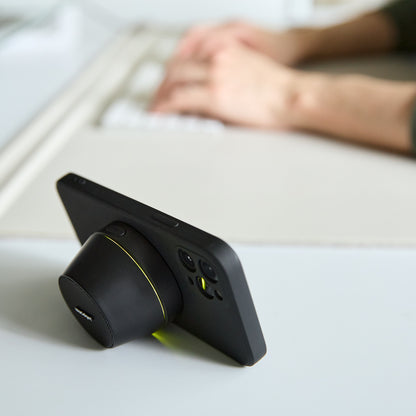 スマホスタンドになるMagSafe対応Bluetoothスピーカー｜MaGdget（マジェット）スピーカー