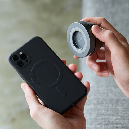 スマホスタンドになるMagSafe対応Bluetoothスピーカー｜MaGdget（マジェット）スピーカー