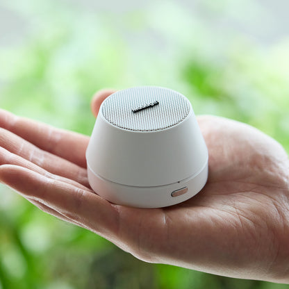 スマホスタンドになるMagSafe対応Bluetoothスピーカー｜MaGdget（マジェット）スピーカー