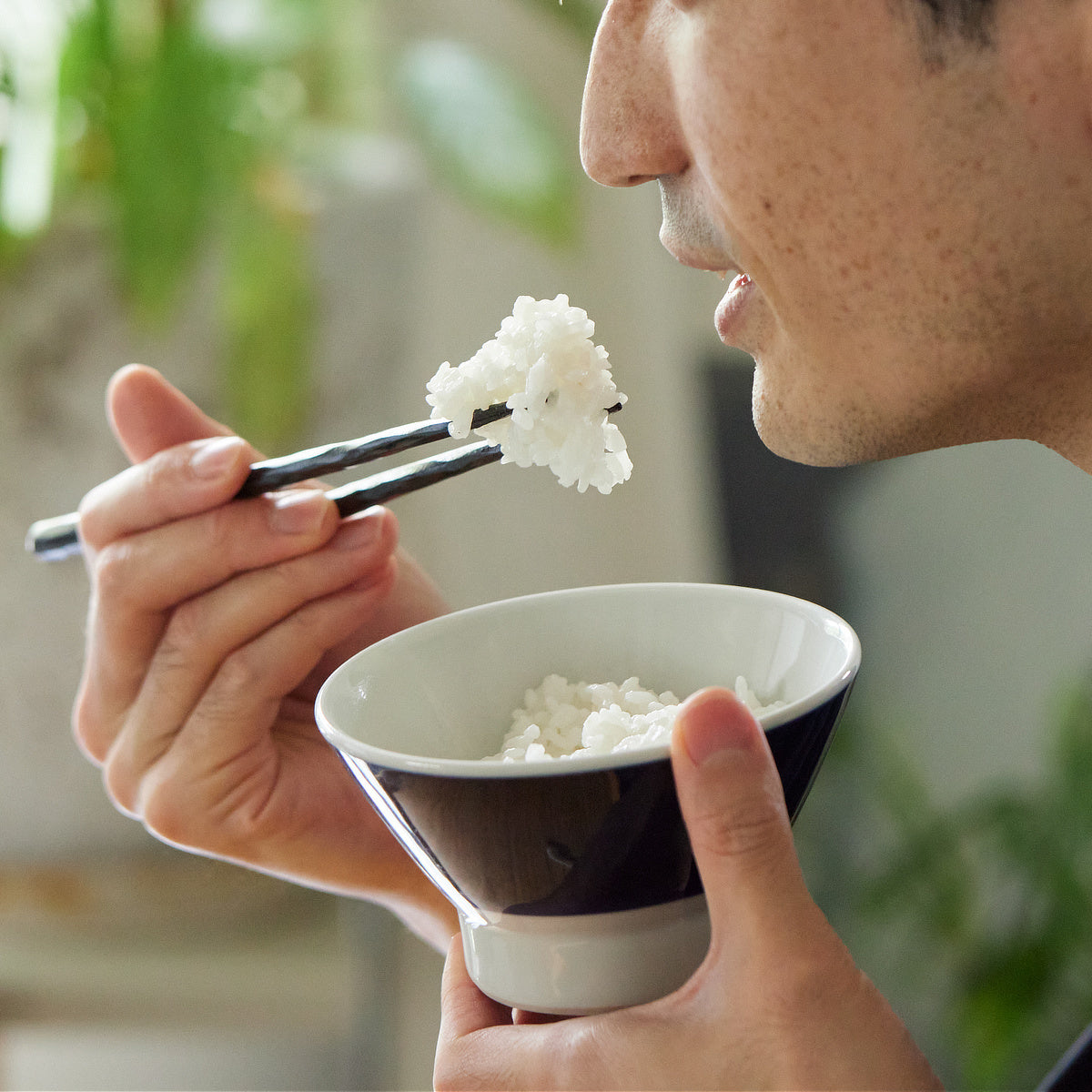 職人が一本ずつ削る天然漆の箸 / 兵左衛門 けずり箸 一膳